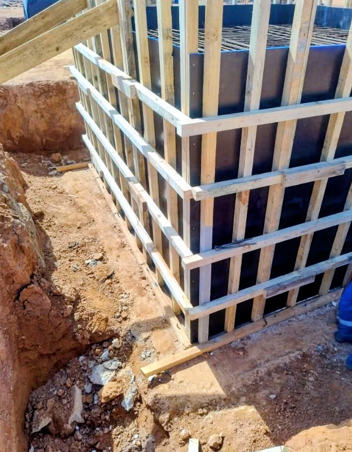 Execução de Bloco de Fundação e Concreto Armado